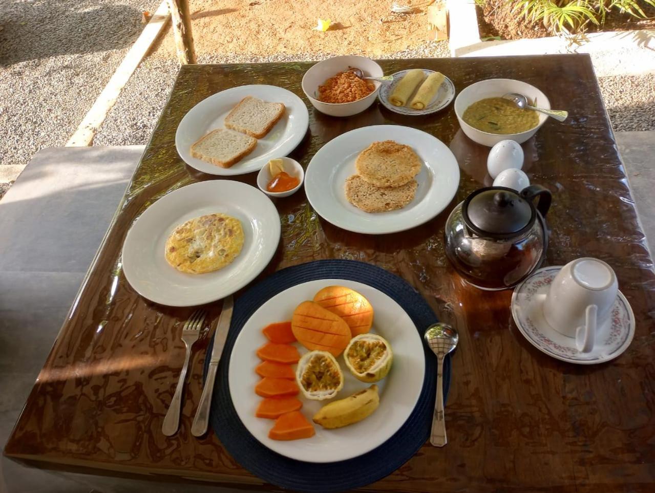 Bed and Breakfast Ima House Dikwella Esterno foto